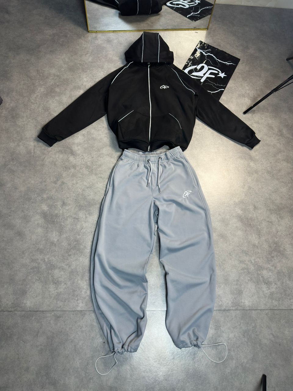 Ensemble BLVCK 2F